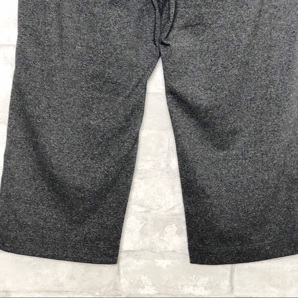 PRAna | Dark Gray Workout Capri Leggings Size XS - Picture 10 of 14